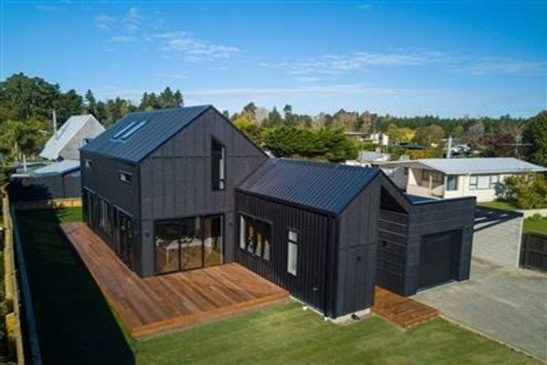 Photo of property in 26 Park Terrace, Waikuku Beach, 7473