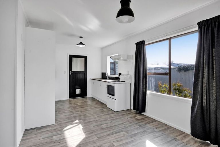 Photo of property in 10 Ramanui Avenue, Hawera, 4610