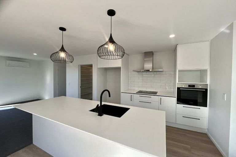 Photo of property in 8 Mehrtens Crescent, Woodend, 7691