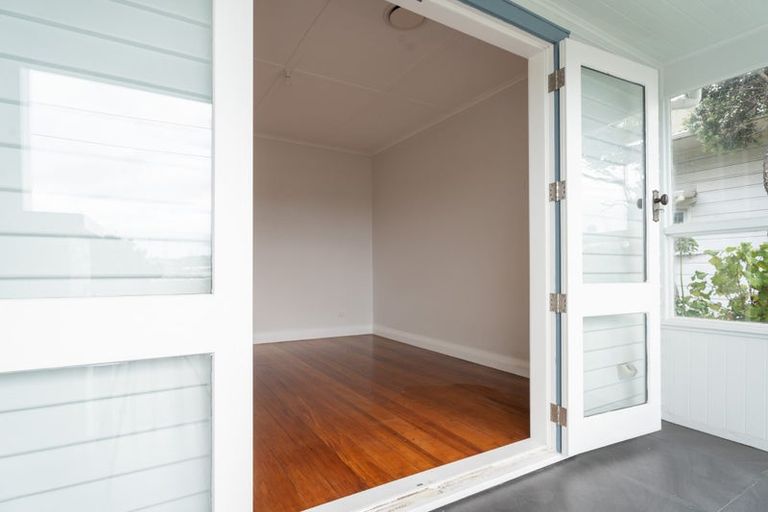 Photo of property in 504 Evans Bay Parade, Hataitai, Wellington, 6021