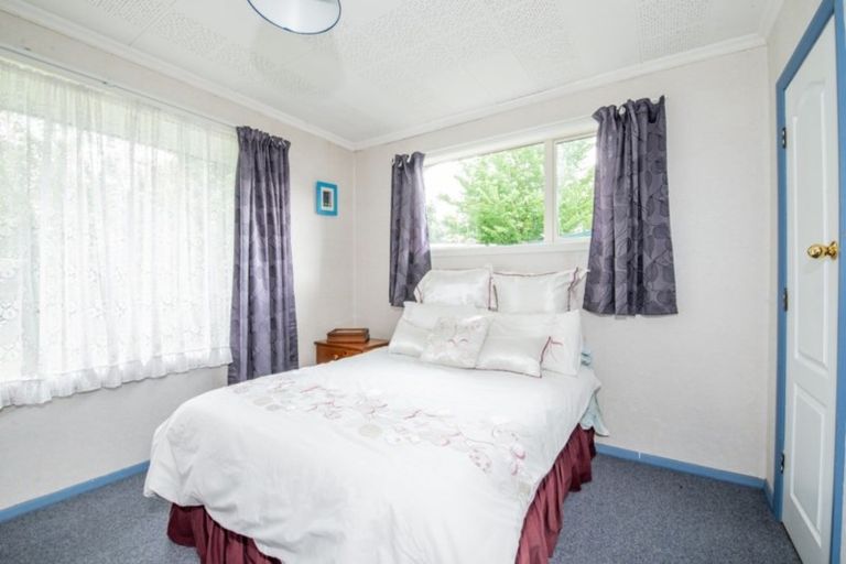 Photo of property in 23 Campbell Street, Alexandra, 9320