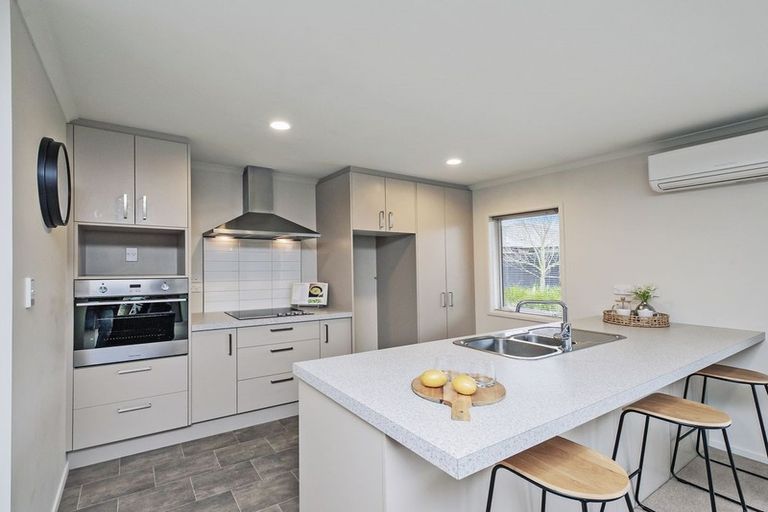 Photo of property in 9 Burford Way, Rolleston, 7615