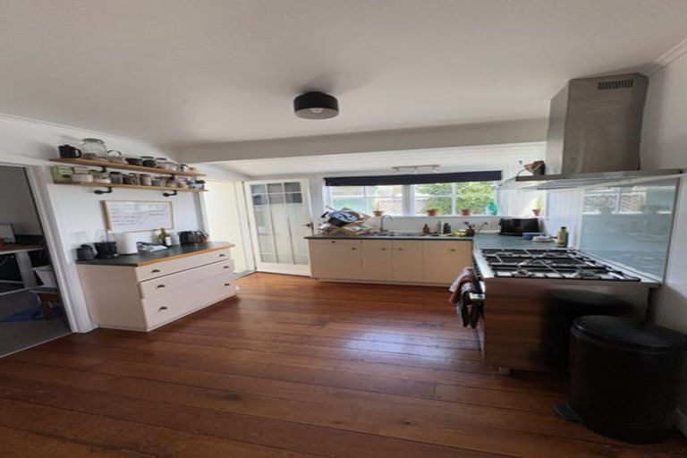 Photo of property in 210 Gascoigne Street, Raureka, Hastings, 4120