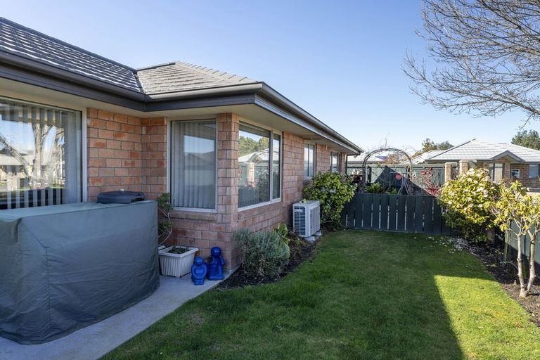 Photo of property in 23 Bayliss Close, Northwood, Christchurch, 8051