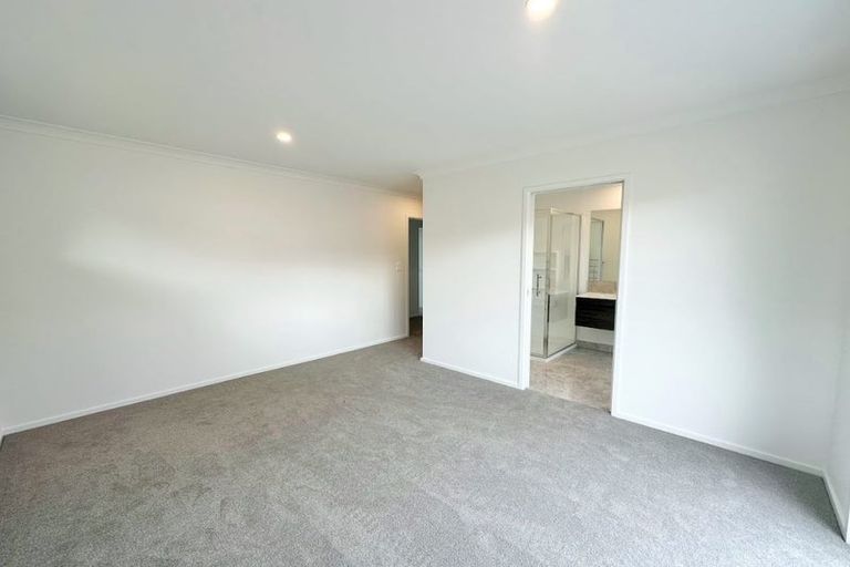 Photo of property in 2 Citrina Close, Papamoa Beach, Papamoa, 3118