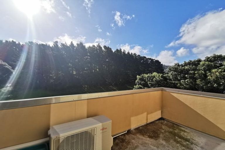 Photo of property in 568e Adelaide Road, Berhampore, Wellington, 6023