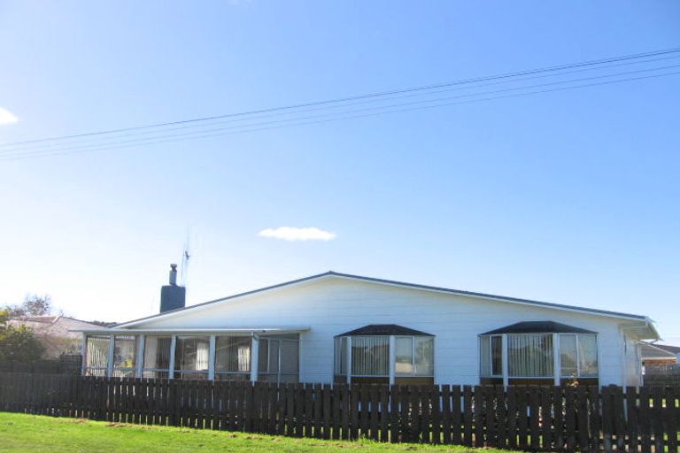 Photo of property in 7 Taylor Street, Foxton Beach, Foxton, 4815