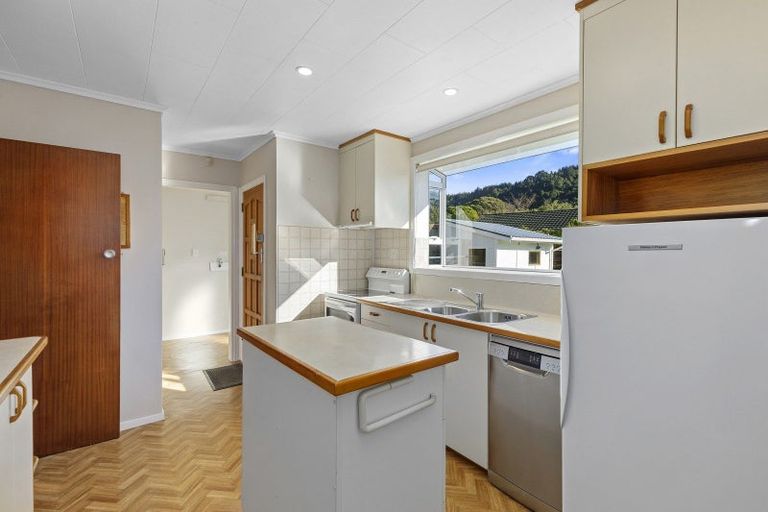 Photo of property in 51 Holdsworth Avenue, Trentham, Upper Hutt, 5018