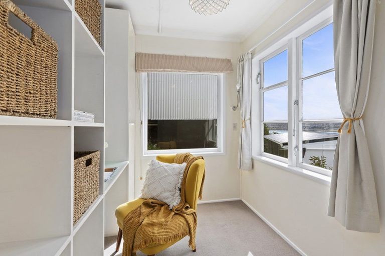 Photo of property in 93 View Road, Houghton Bay, Wellington, 6023