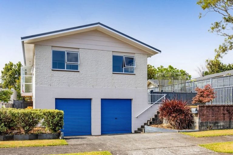 Photo of property in 12 Rennell Street, Frankleigh Park, New Plymouth, 4310