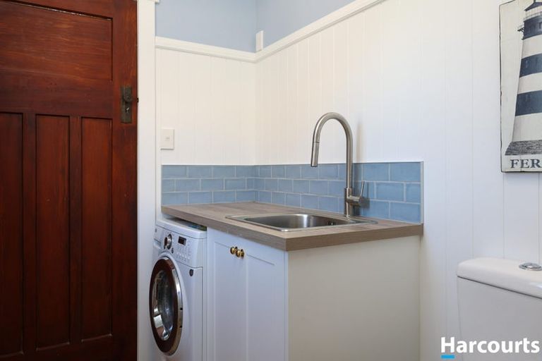 Photo of property in 102a Parkers Road, Tahunanui, Nelson, 7011