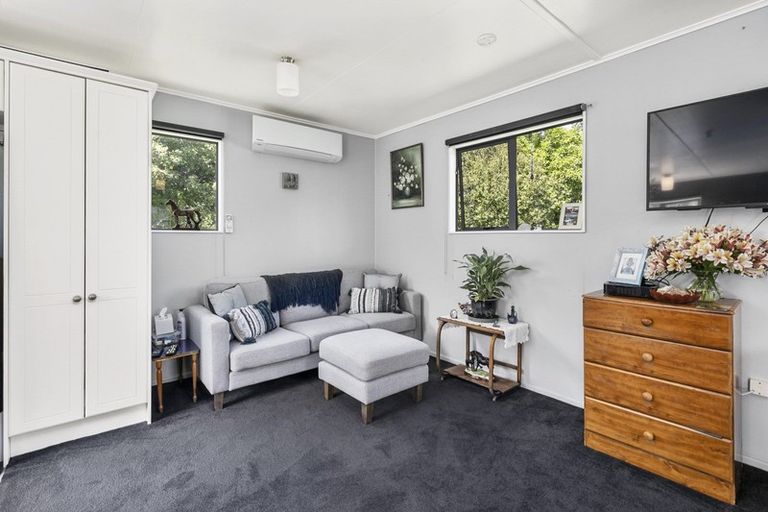 Photo of property in 13 Station Street, Woodville, 4920