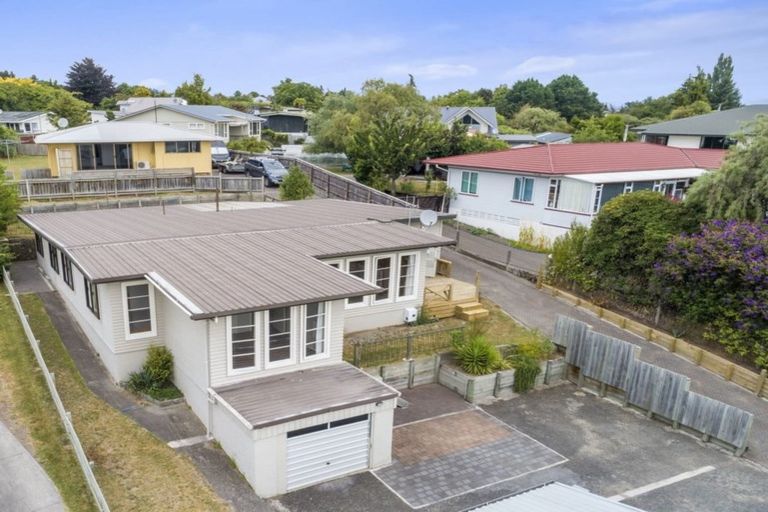 Photo of property in 73b Gillies Avenue, Taupo, 3330