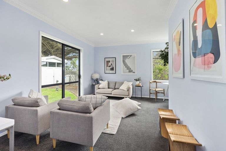 Photo of property in 77 Sidlaw Street, Strathmore Park, Wellington, 6022