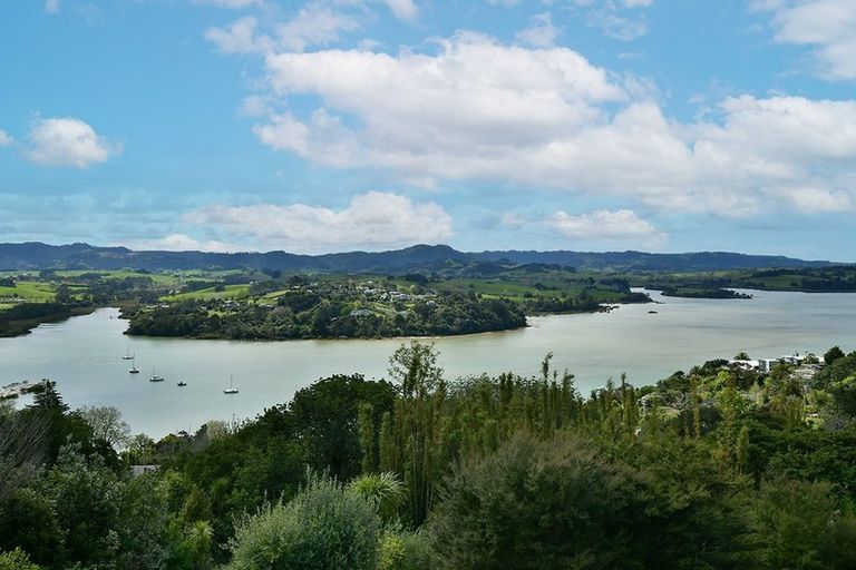 Photo of property in 4 Kanuka Road, Sandspit, Warkworth, 0982