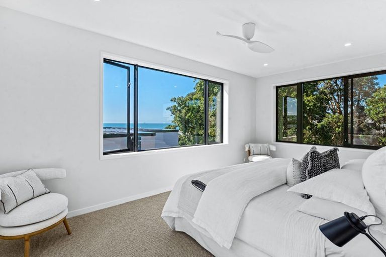 Photo of property in 14a Muritai Road, Milford, Auckland, 0620