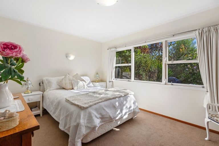 Photo of property in 27 Glen Terrace, Te Puke, 3119