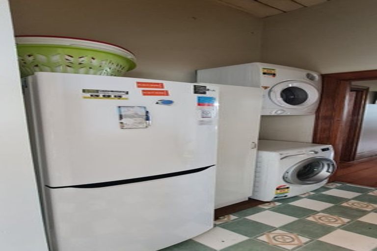 Photo of property in 194 Lascelles Street, Saint Leonards, Hastings, 4120