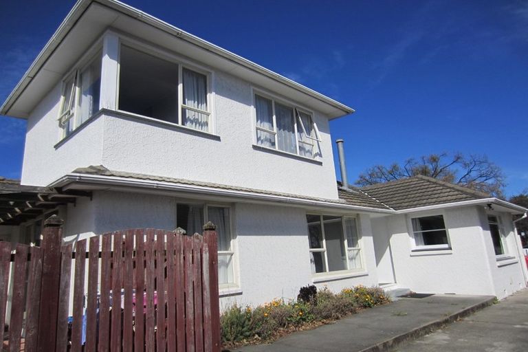 Photo of property in 1/70 Sawyers Arms Road, Northcote, Christchurch, 8052