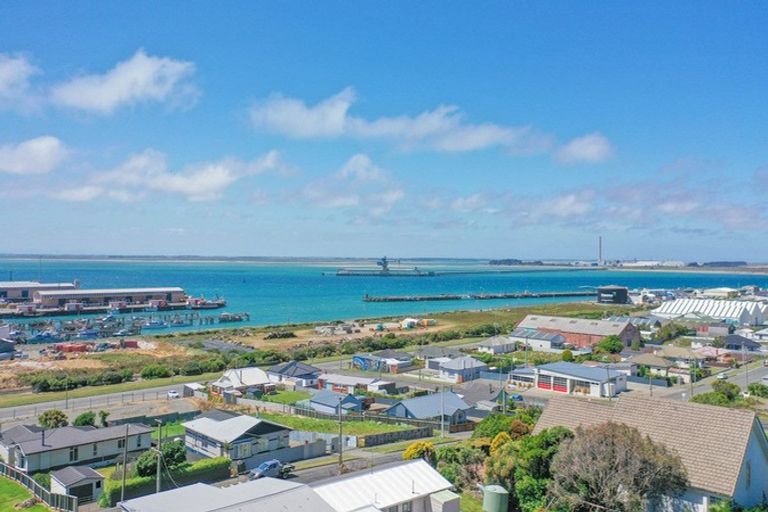 Photo of property in 196 Barrow Street, Bluff, 9814