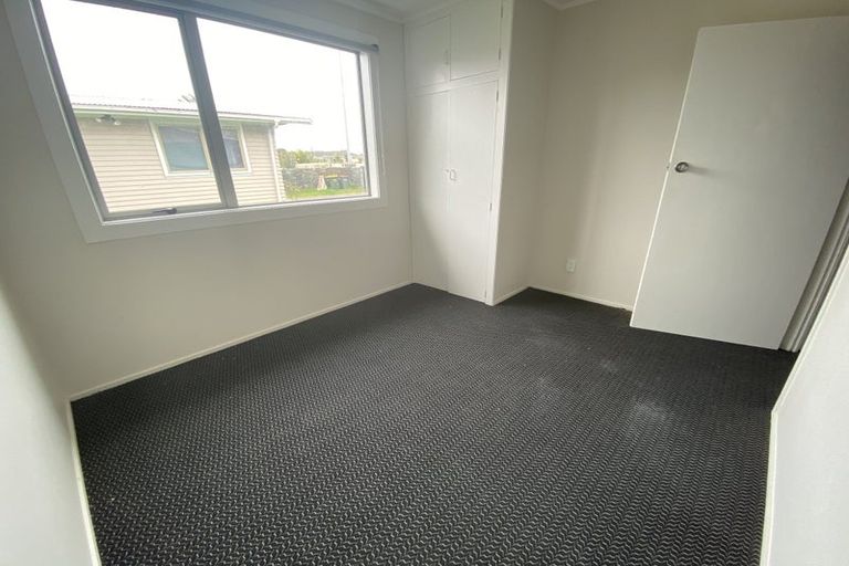 Photo of property in 74 Bader Drive, Mangere, Auckland, 2022
