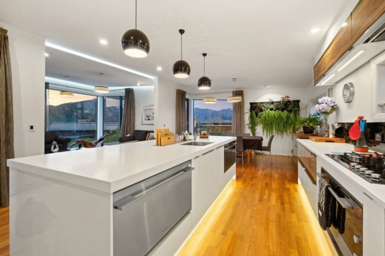 Photo of property in 25 Mount Gold Place, Wanaka, 9305