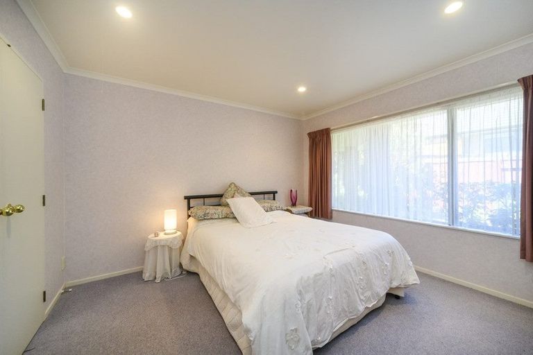 Photo of property in 97 Summerhill Drive, Fitzherbert, Palmerston North, 4410