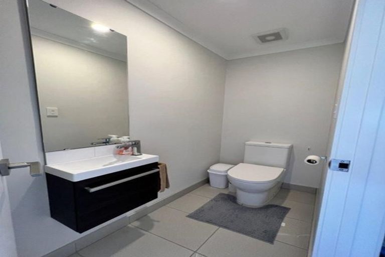 Photo of property in 13 Saltmarsh Road, Hobsonville, Auckland, 0616