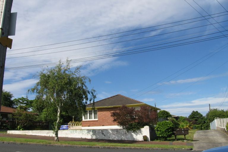 Photo of property in 103 Moa Road, Point Chevalier, Auckland, 1022