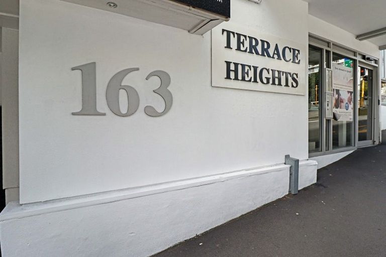 Photo of property in Terrace Heights Apartments, 2/163p The Terrace, Wellington Central, Wellington, 6011