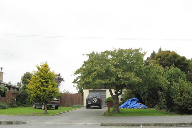 Photo of property in 9 Grove Street, Tinwald, Ashburton, 7700