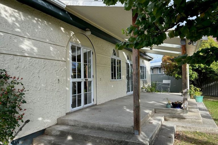 Photo of property in 75 Royal Terrace, Alexandra, 9320