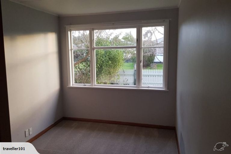 Photo of property in 5 Miles Place, Awapuni, Palmerston North, 4412
