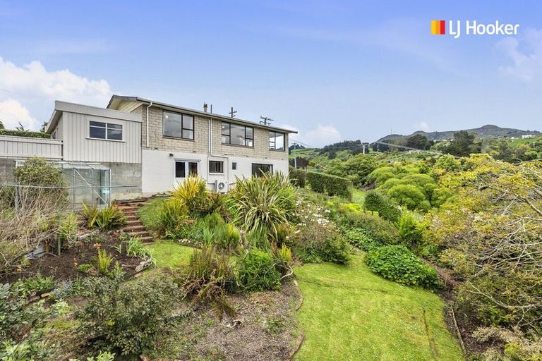 Photo of property in 19 District Road, Roseneath, Port Chalmers, 9023