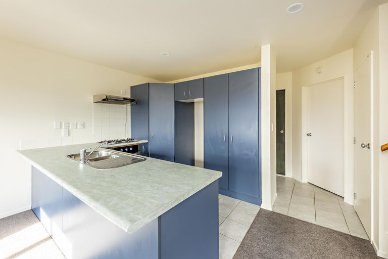 Photo of property in 1/3 Orwell Road, Greenhithe, Auckland, 0632