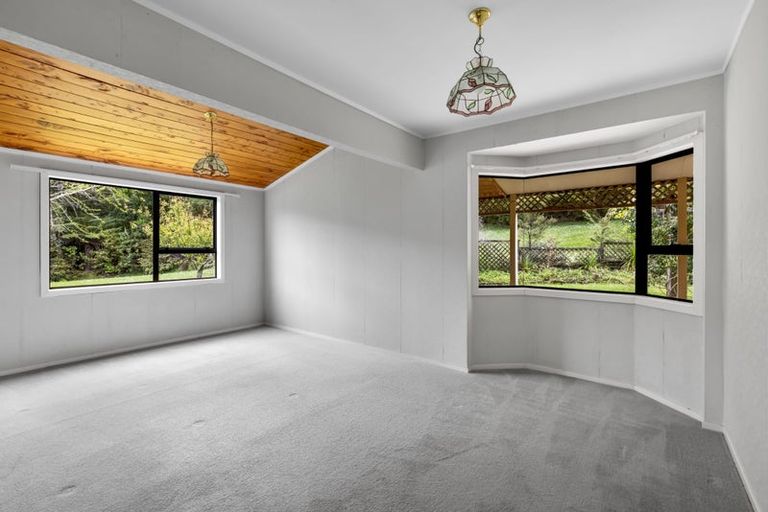 Photo of property in 117 Brick Bay Drive, Sandspit, Warkworth, 0982