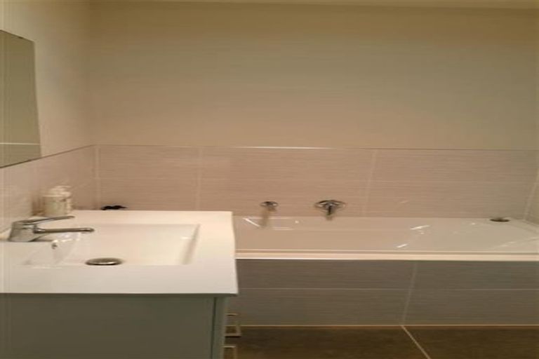 Photo of property in 6 Windfola Parkway, Takanini, 2112