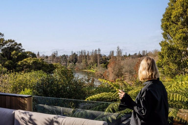 Photo of property in 19 Minchin Crescent, St Andrews, Hamilton, 3200