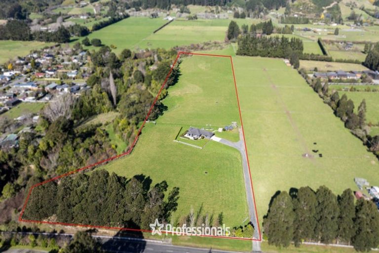 Photo of property in 112 Parkes Line Road, Maymorn, Upper Hutt, 5018