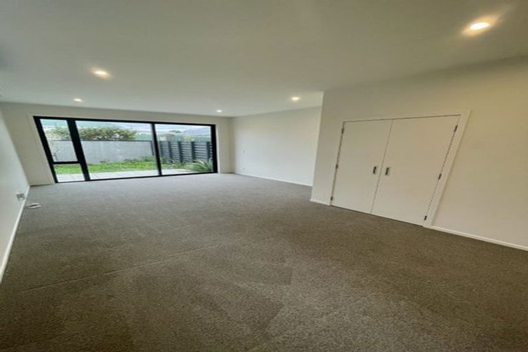 Photo of property in 15a Cuba Street, Petone, Lower Hutt, 5012