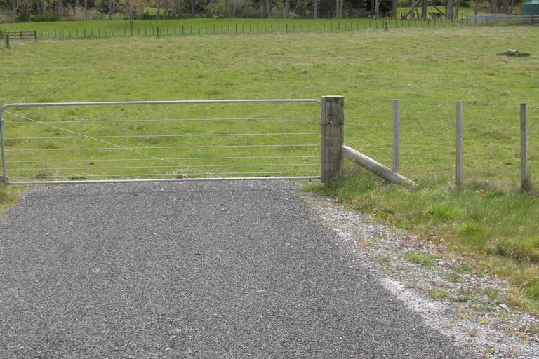 Photo of property in 884 Tukairangi Road, Acacia Bay, Taupo, 3385
