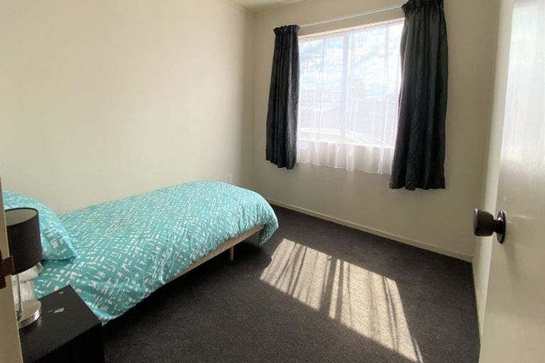 Photo of property in 4b Cricket Place, Melville, Hamilton, 3206