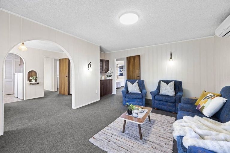 Photo of property in 5a Webster Street, Westown, New Plymouth, 4310