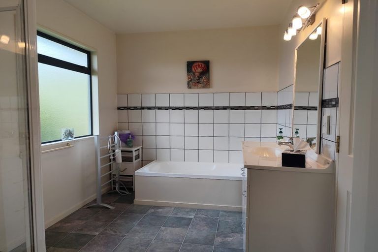 Photo of property in 18 Olympus Way, Richmond, 7020