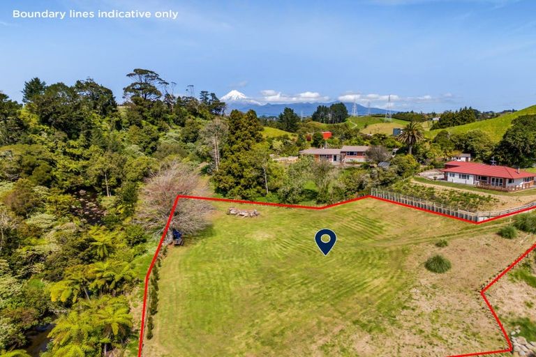 Photo of property in 7 Orite Drive, Welbourn, New Plymouth, 4310