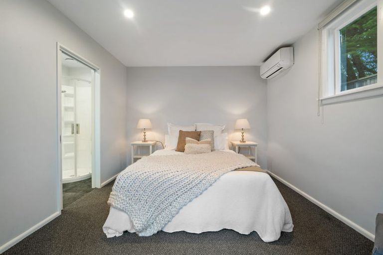 Photo of property in 180 Grahams Road, Burnside, Christchurch, 8053