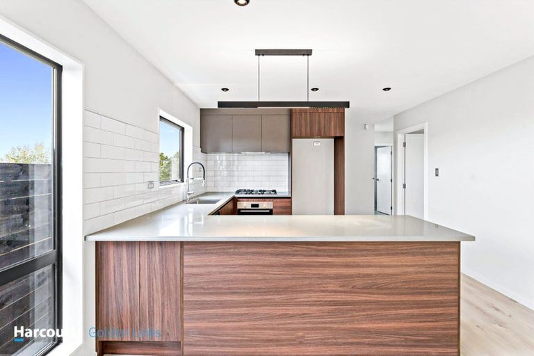 Photo of property in 51a Fitzwater Place, Henderson, Auckland, 0612