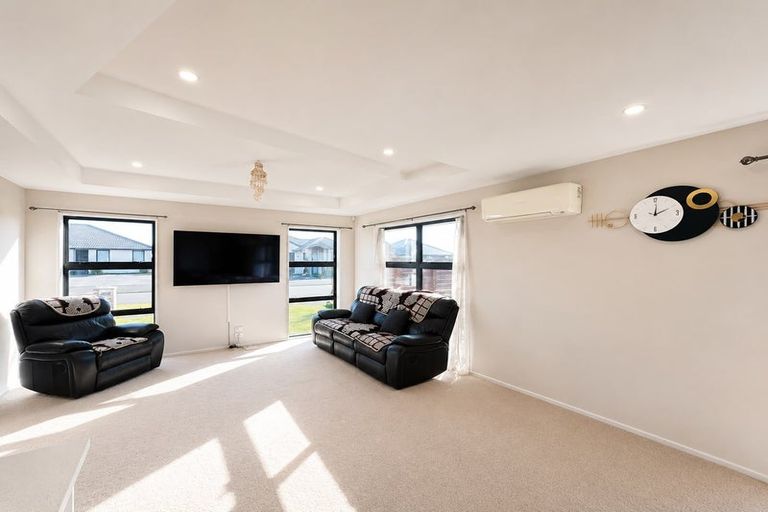 Photo of property in 5 Dahlia Drive, Wigram, Christchurch, 8025