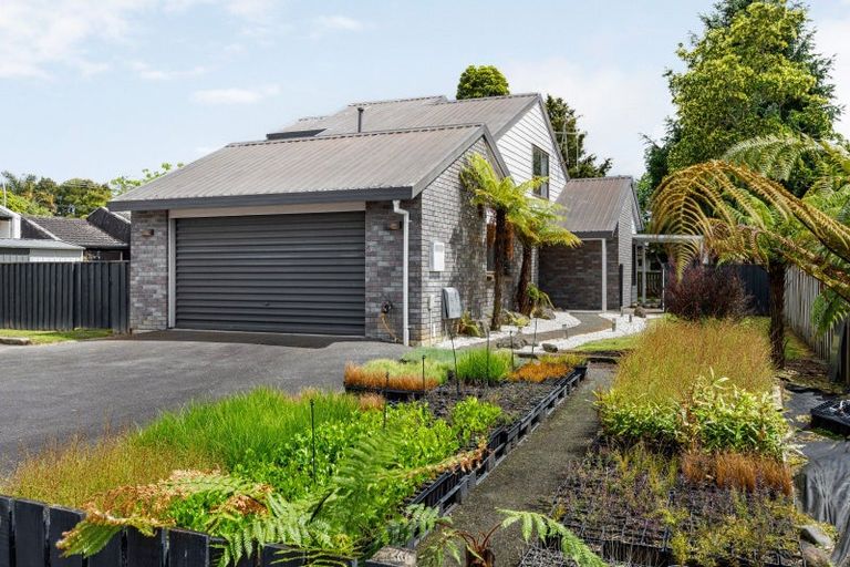 Photo of property in 16 Woodland Drive, Flagstaff, Hamilton, 3210