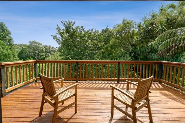 Photo of property in 10 Redwood Crescent, Westown, New Plymouth, 4310